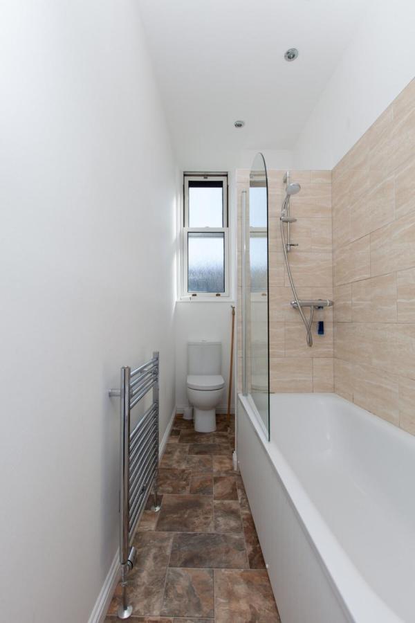 Spacious And Bright Polworth Flat Единбург Екстериор снимка